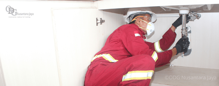 Maintenance Pipa Pembuangan air